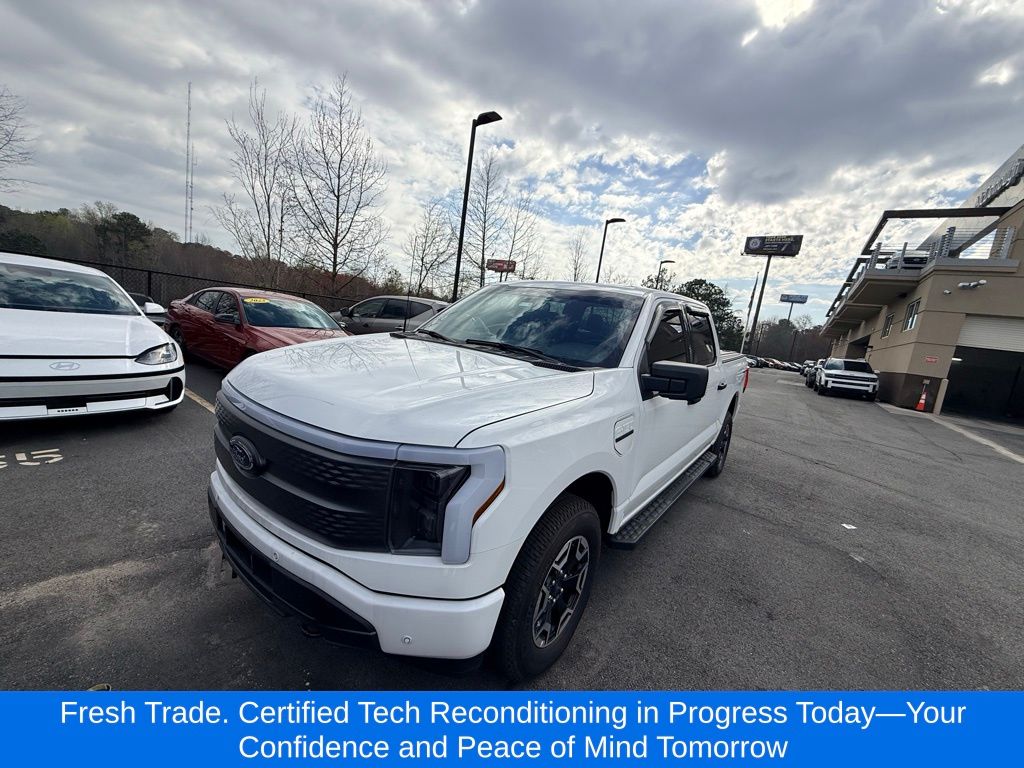 2023 Ford F-150 Lightning XLT SuperCrew AWD