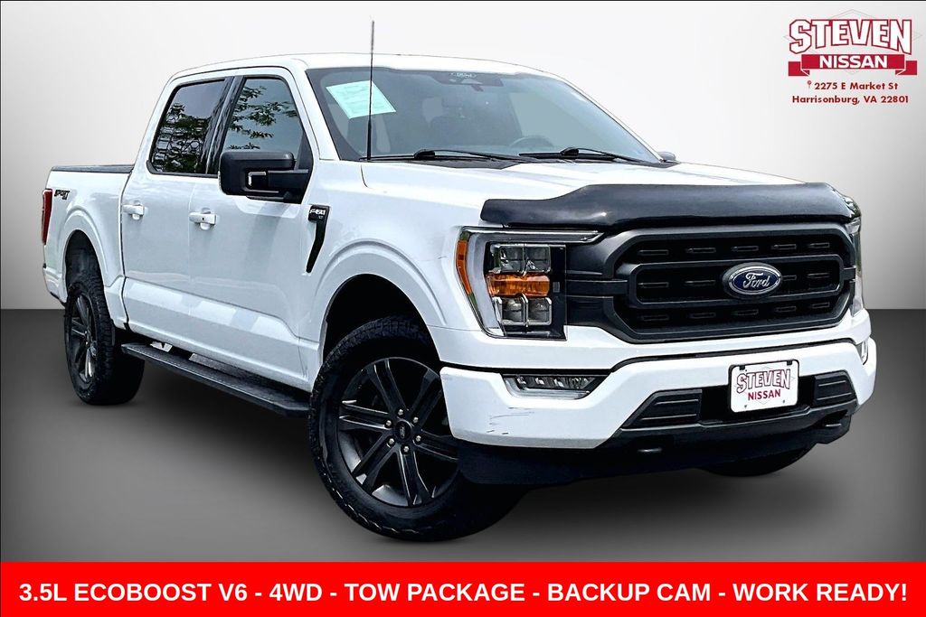Oxford White 2022 Ford F-150 XLT SuperCrew 4WD Pickup Truck Four-Wheel Drive Automatic