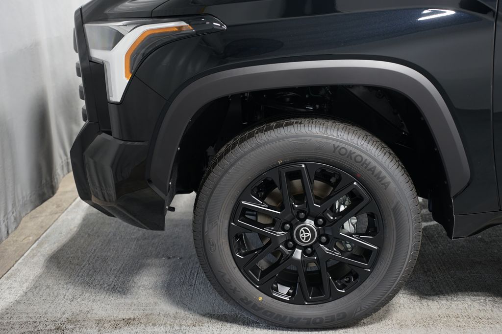 Thumbnail: 2025 Toyota Tundra - 5