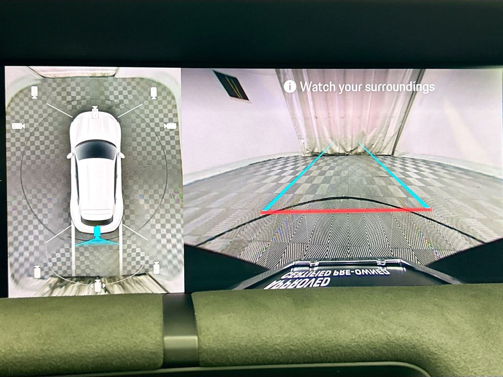 Thumbnail: 2023 Porsche Taycan - 18