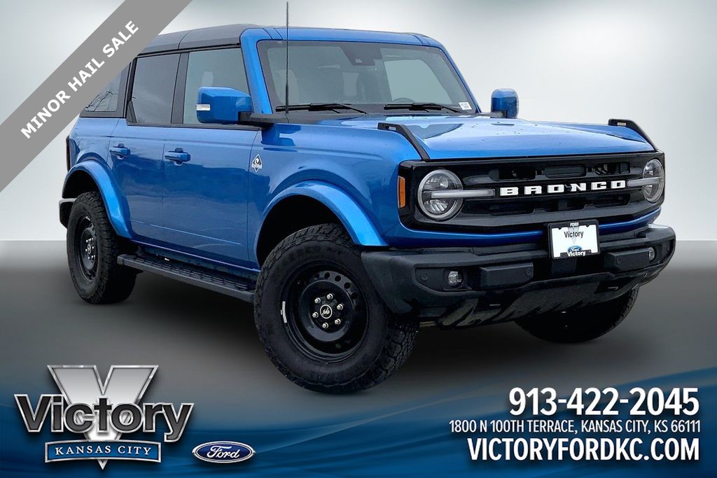 Velocity Blue Metallic 2024 Ford Bronco Outer Banks 4-Door 4WD SUV / Crossover Four-Wheel Drive Automatic