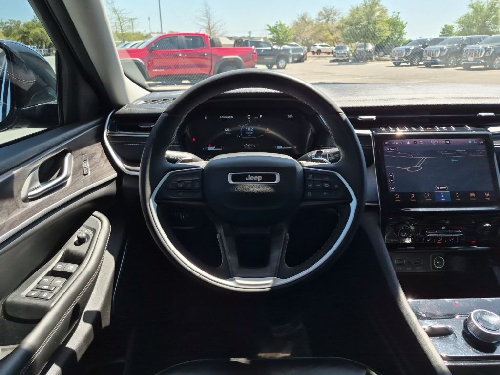 Used Car 2023 Jeep Grand Cherokee L  Limited For Sale Under $30,000 In Austin, Texas