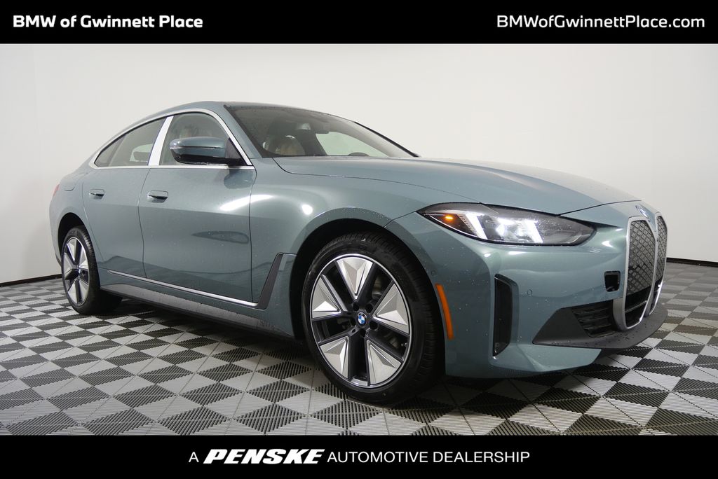 Thumbnail: 2025 BMW i4 - 1