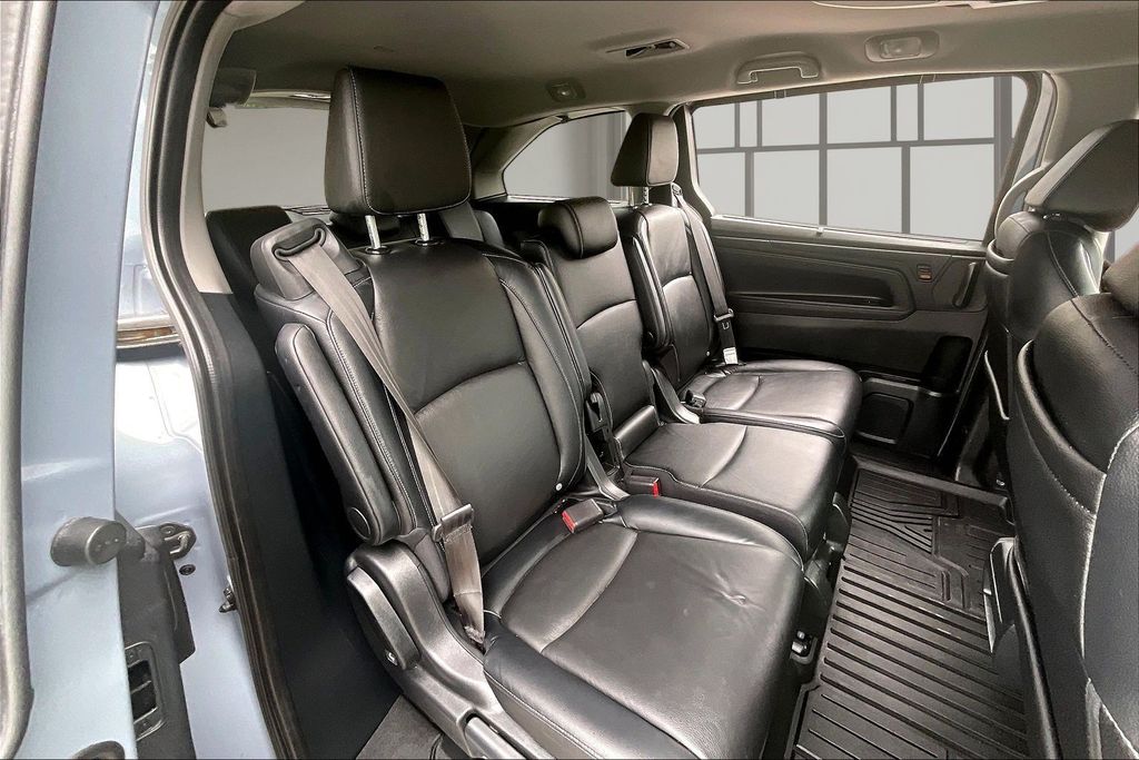 Used 2023 Honda Odyssey Van
