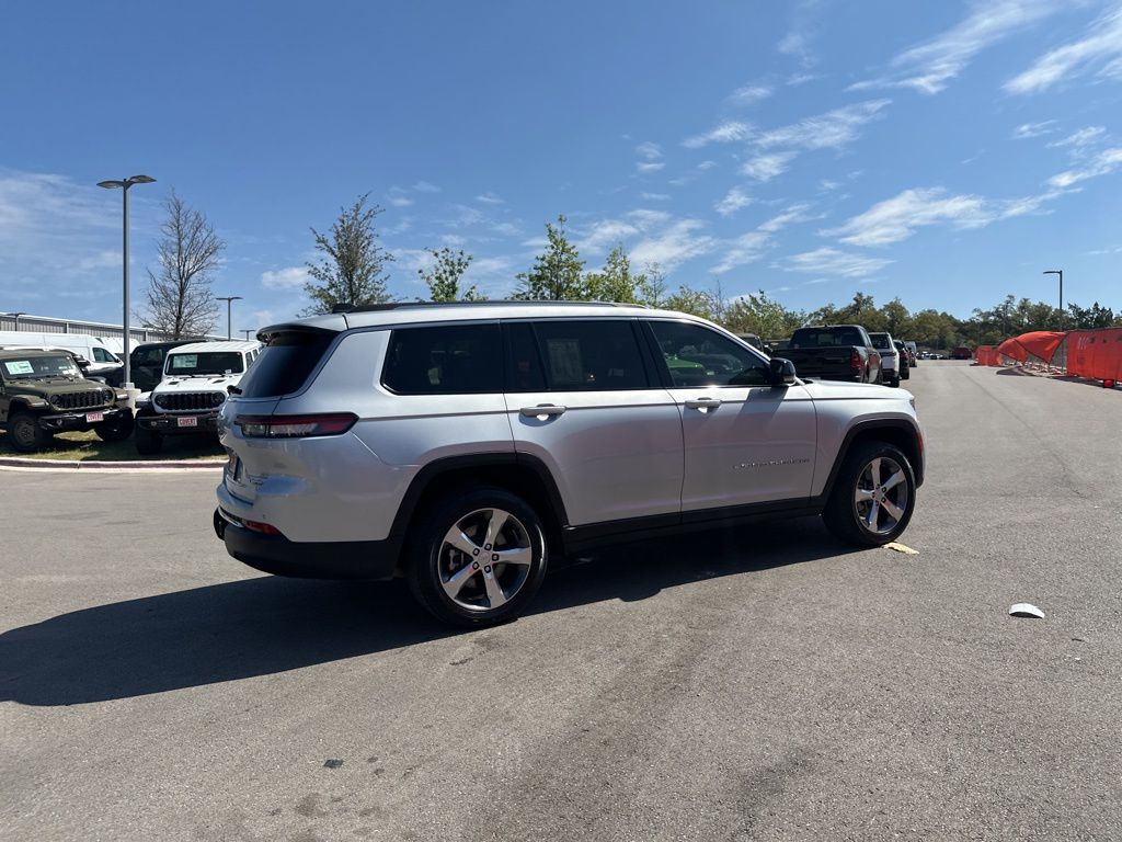 Used Car 2021 Jeep Grand Cherokee L  Limited For Sale Under $30,000 In Austin, Texas