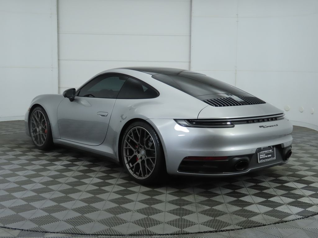Thumbnail: 2024 Porsche 911 - 3