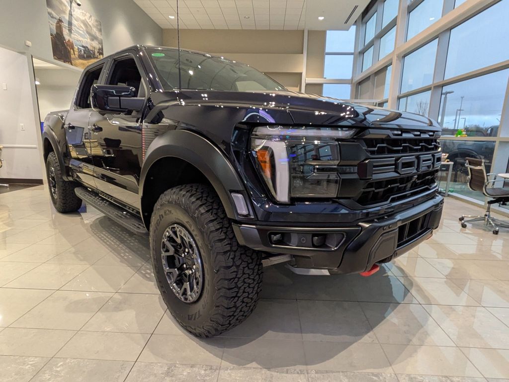 2025 Ford F-150 Raptor SuperCrew 4WD