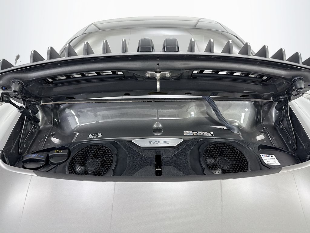 Thumbnail: 2024 Porsche 911 - 28