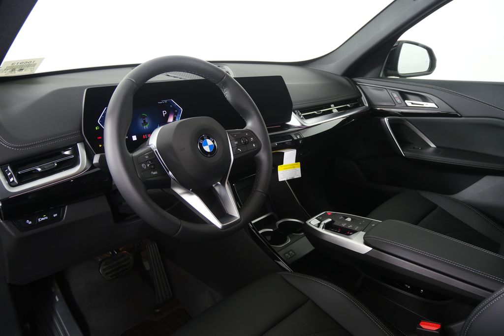 Thumbnail: 2026 BMW X1 - 12