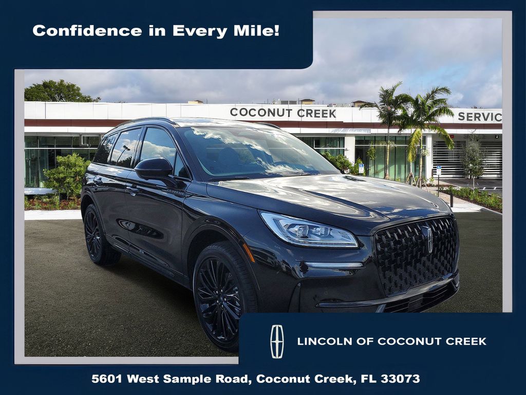 Black Metallic 2026 Lincoln Corsair Reserve FWD SUV / Crossover Front-Wheel Drive 8-Speed Automatic