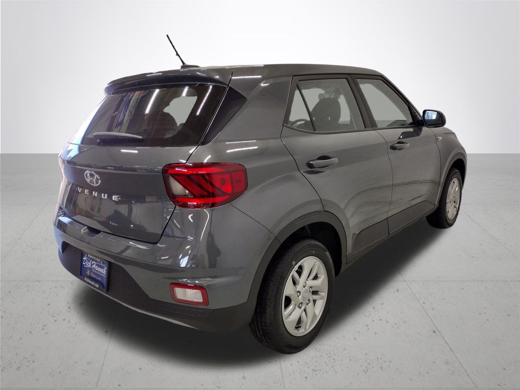 2026 Hyundai Venue SE
