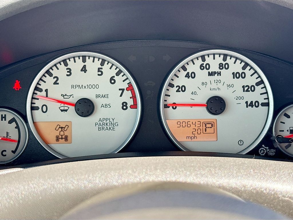 Used 2020 White Nissan PRO-4X image 12