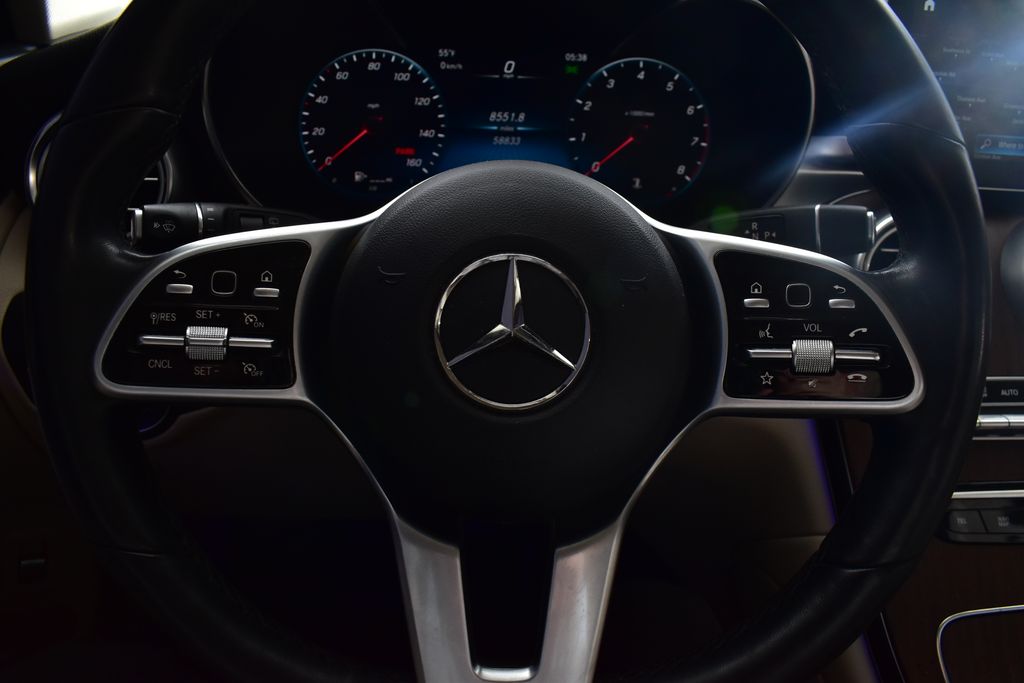 Thumbnail: 2022 Mercedes-Benz GLC - 16