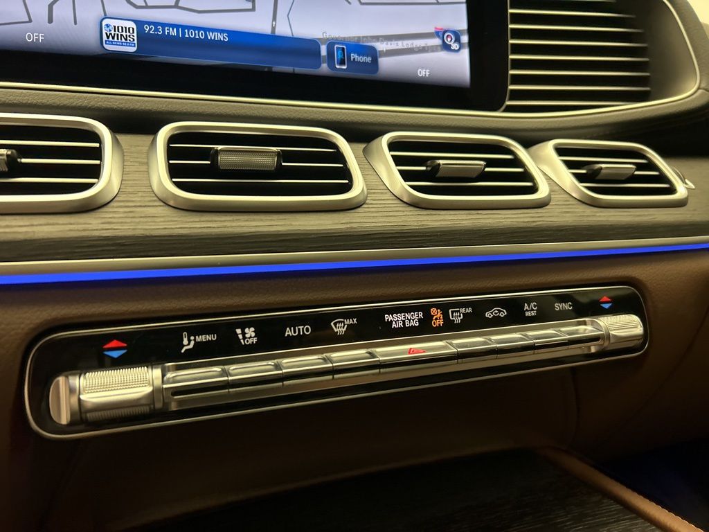 Thumbnail: 2026 Mercedes-Benz GLS - 20