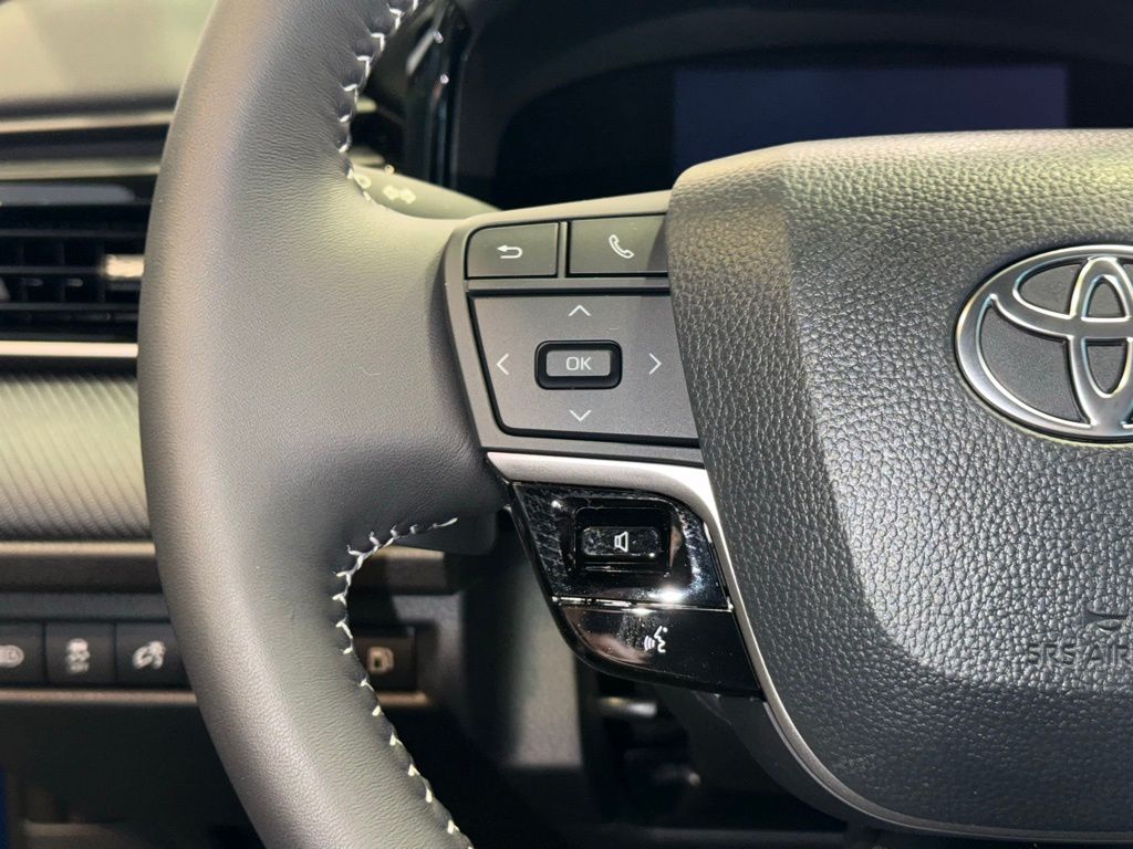 Thumbnail: 2026 Toyota Camry - 18