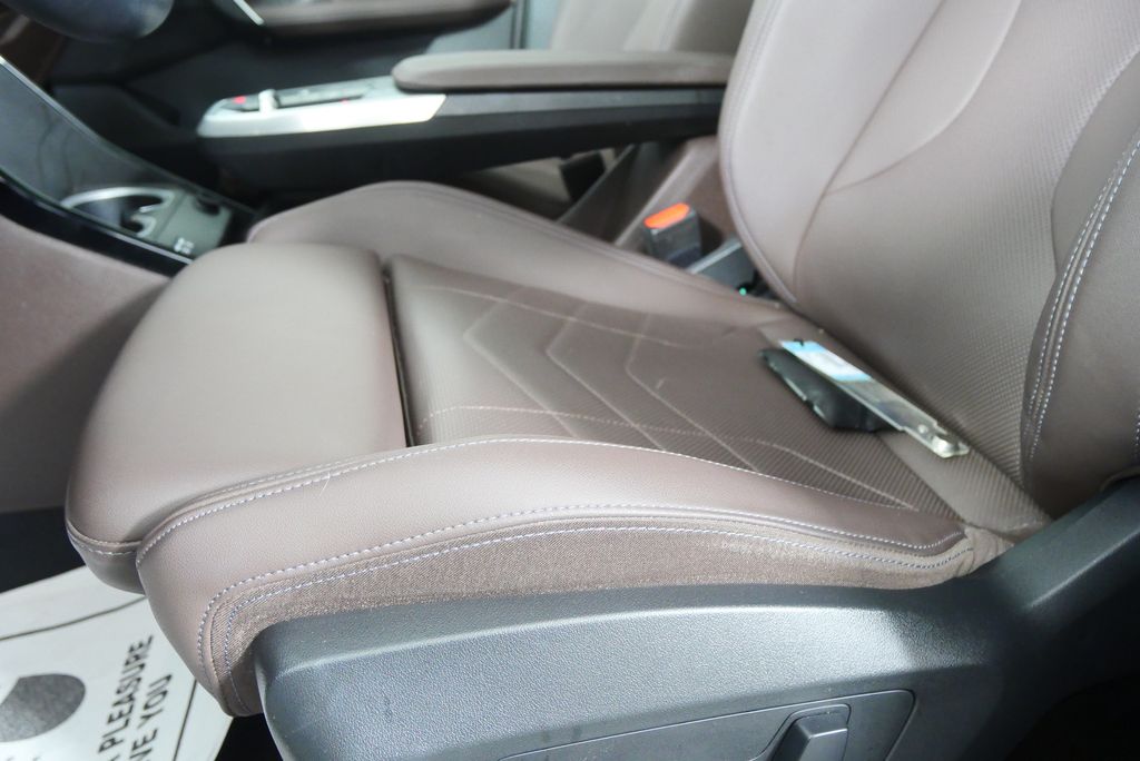 Thumbnail: 2023 BMW X1 - 9