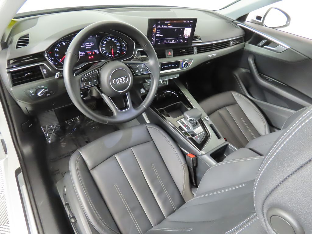 2021 Audi A4 40 Premium 33