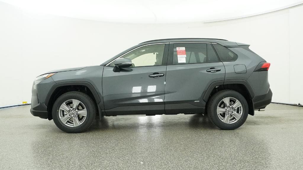 Thumbnail: 2025 Toyota RAV4 - 25