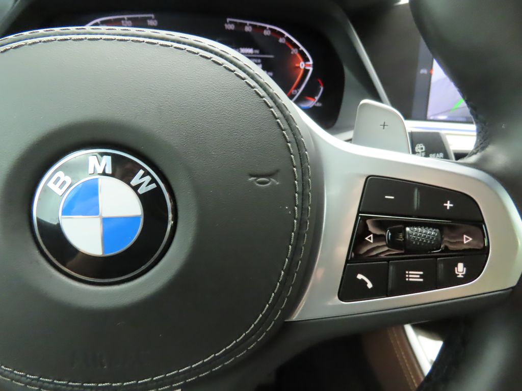 2022 BMW X5 xDrive40i 12