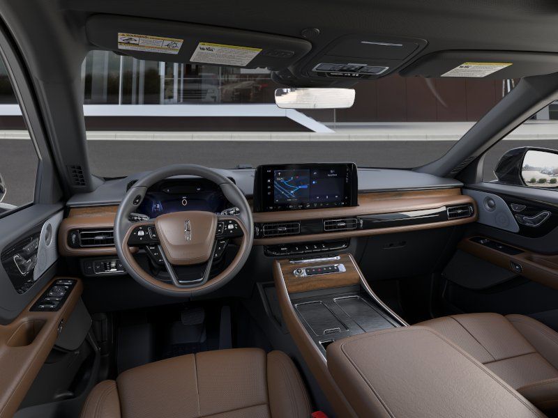 Thumbnail: 2026 Lincoln Aviator - 9