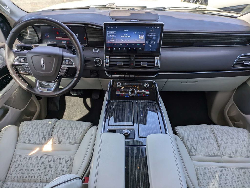 2022 Lincoln Navigator Black Label L