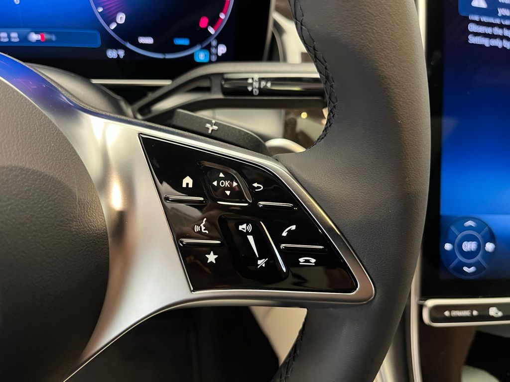 Thumbnail: 2026 Mercedes-Benz GLC - 15