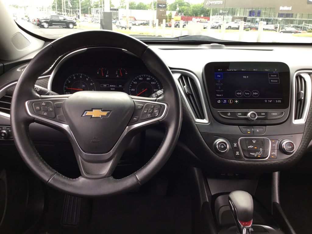 2022 Chevrolet Malibu RS 10