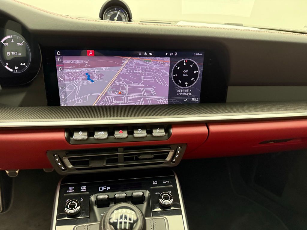 Thumbnail: 2021 Porsche 911 - 16