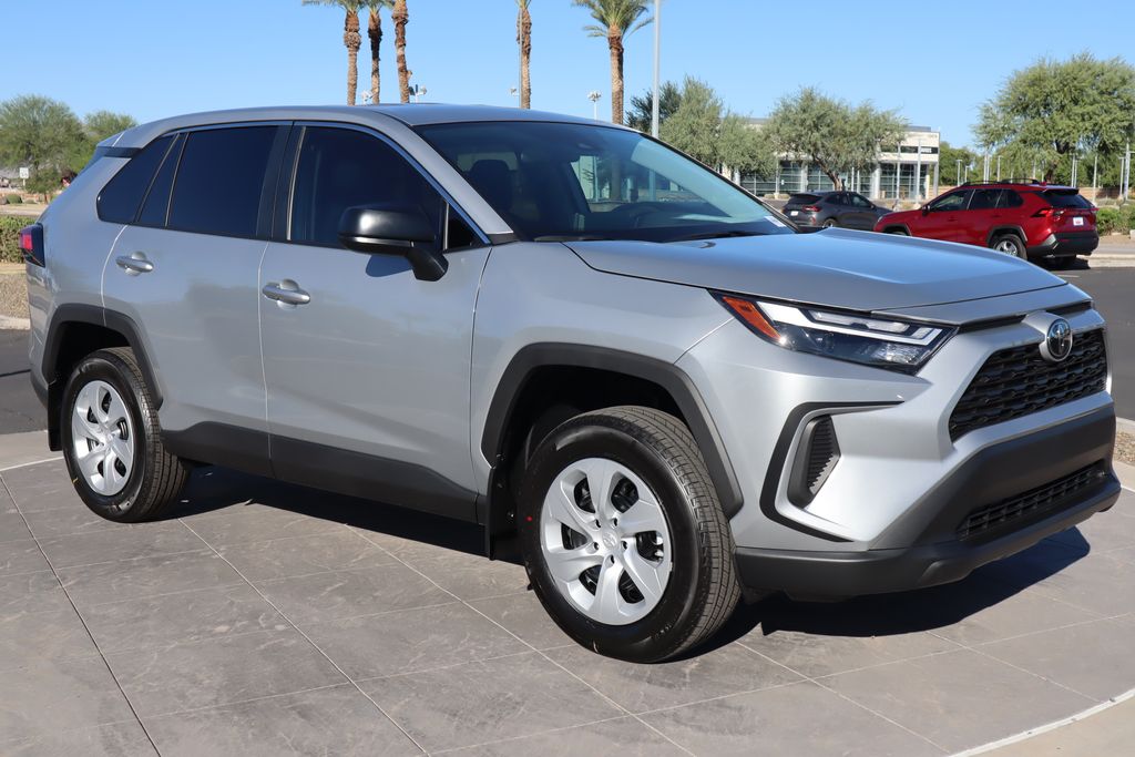 Thumbnail: 2025 Toyota RAV4 - 3