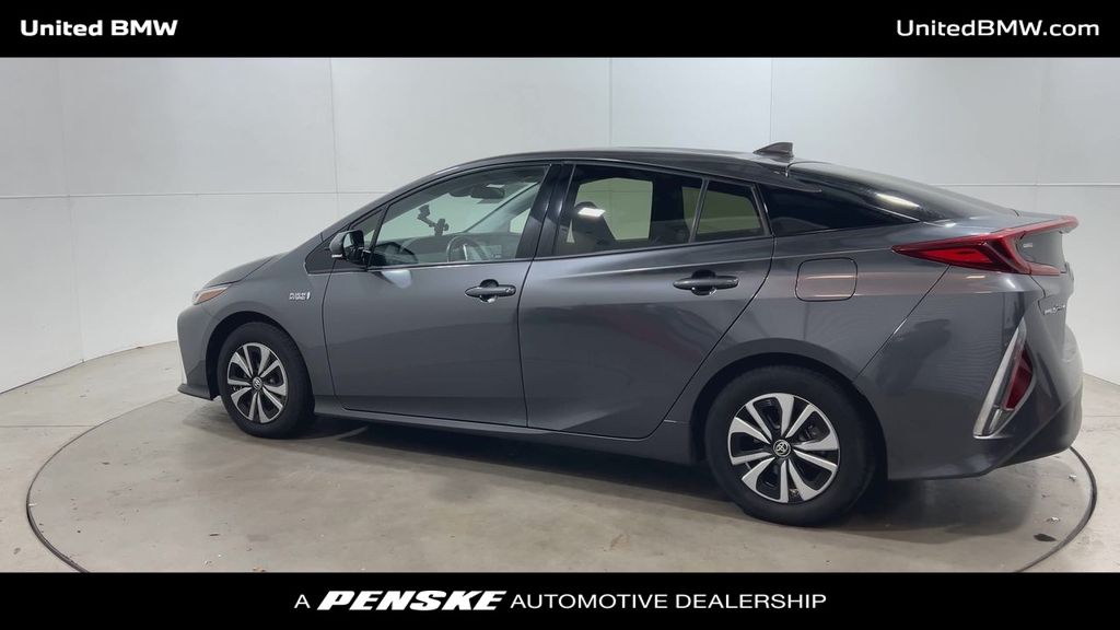 2018 Toyota Prius Prime Plus 6