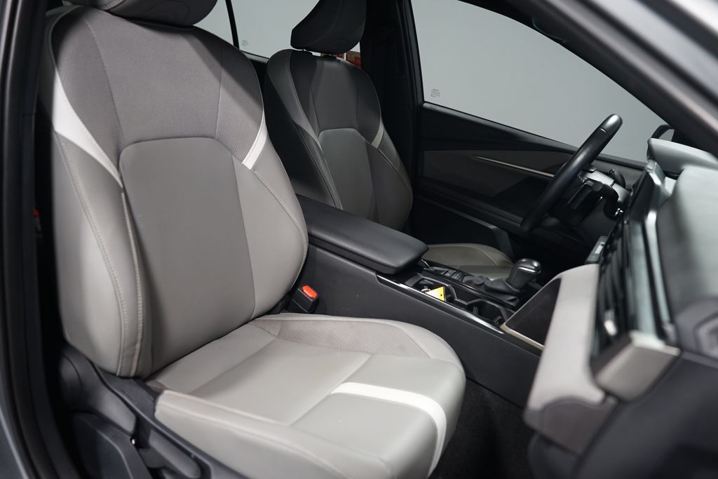 Thumbnail: 2025 Toyota Camry - 29