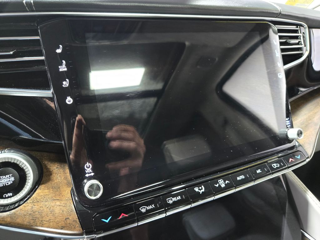 2022 Jeep Grand Wagoneer Series II - Photo 21