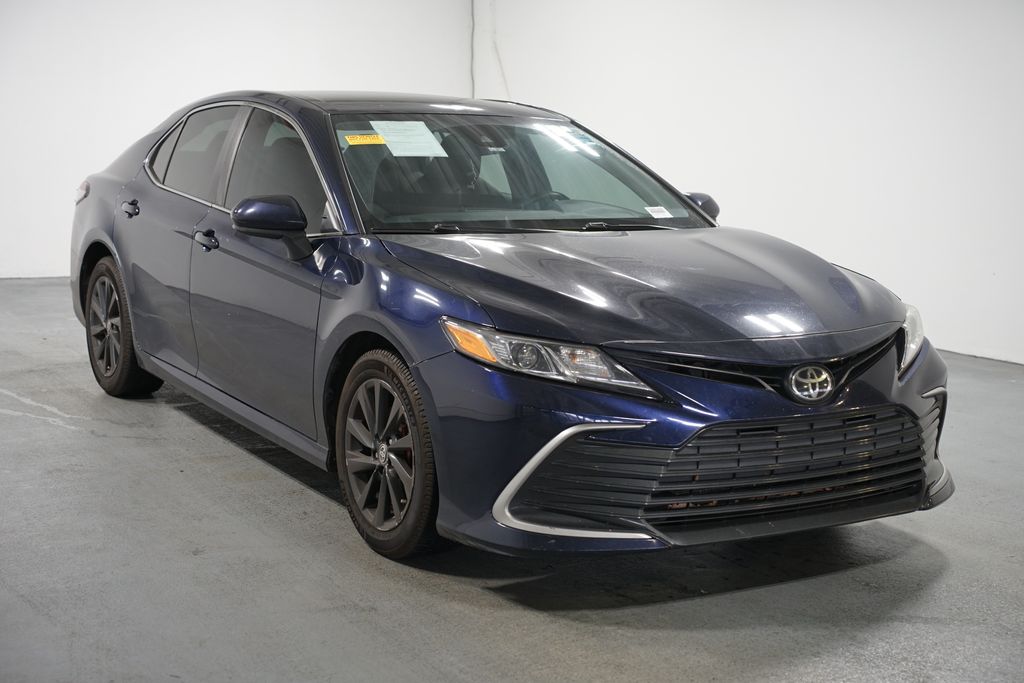 Thumbnail: 2021 Toyota Camry - 3