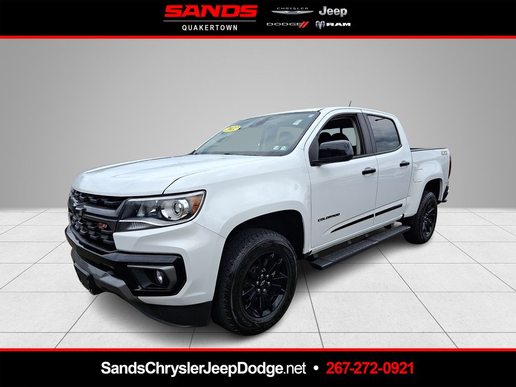 Summit White 2022 Chevrolet Colorado Pickup Truck Four-Wheel Drive 8-Speed Automatic
