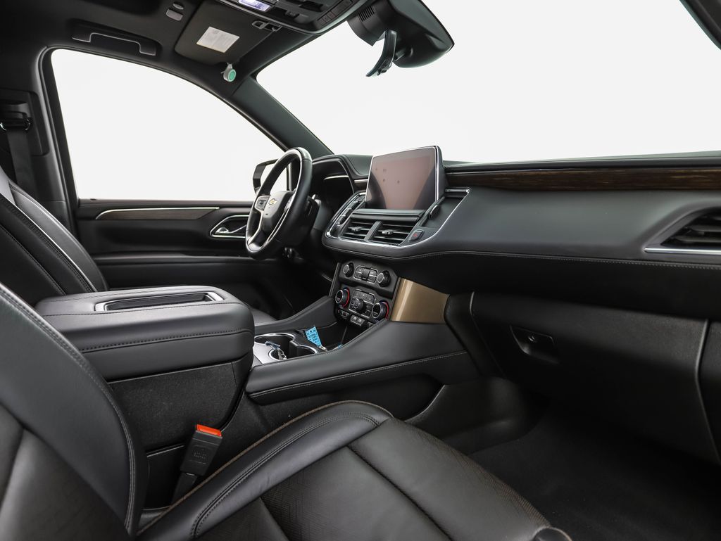 Thumbnail: 2024 Chevrolet Suburban - 31