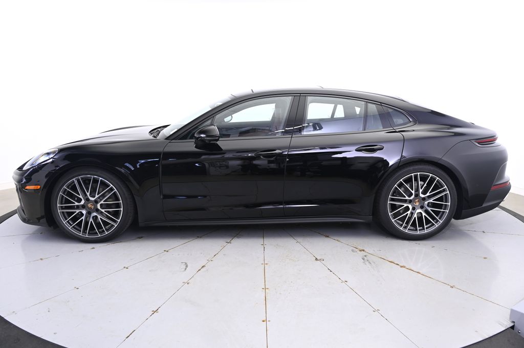 Thumbnail: 2025 Porsche Panamera - 2