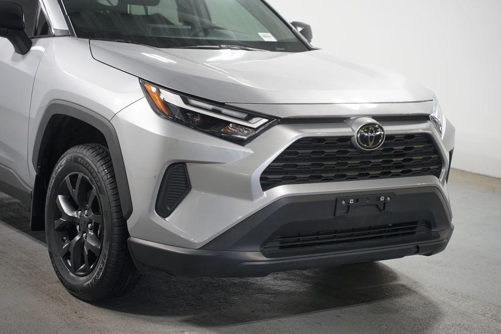 Thumbnail: 2024 Toyota RAV4 - 4