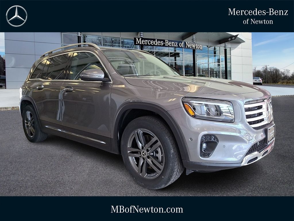 Gray (Mountain Grey Metallic) 2026 Mercedes-Benz GLB 250 4MATIC SUV / Crossover All-Wheel Drive 8-Speed Dual Clutch