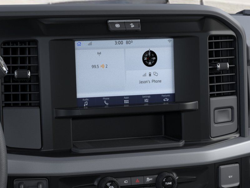 New 2026 Oxford White Ford XLT image 14