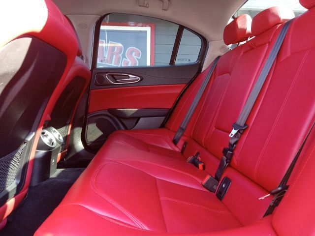 2017 Alfa Black Alfa Romeo Giulia Base RWD Sedan