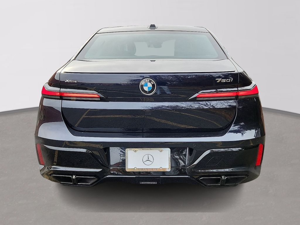 Thumbnail: 2024 BMW 7 Series - 5