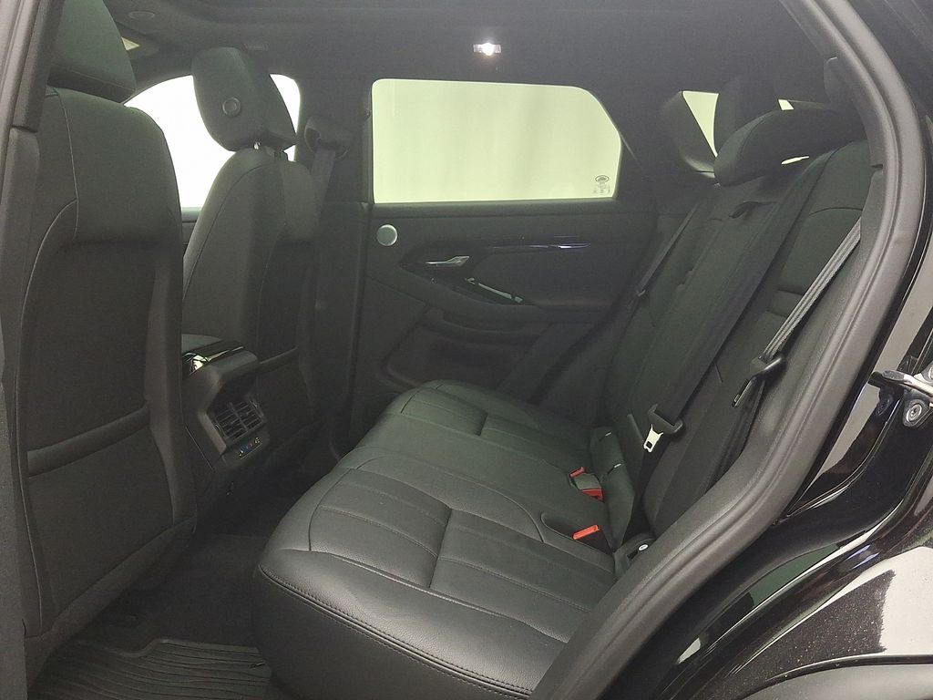 Thumbnail: 2025 Land Rover Range Rover Evoque - 10