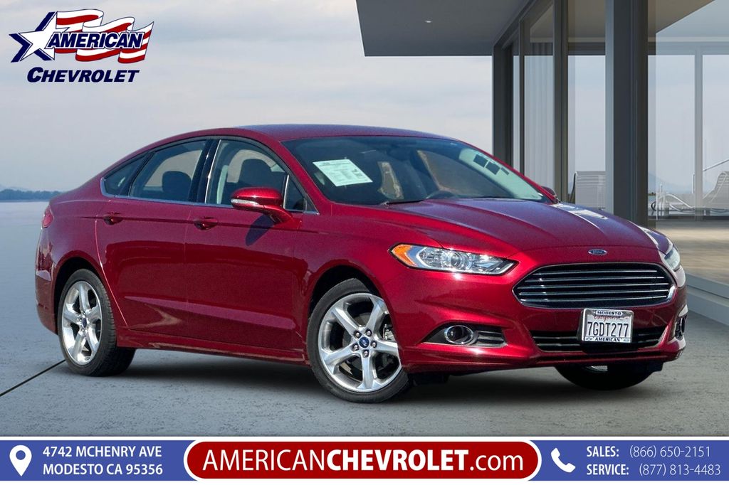 Ruby Red Metallic 2014 Ford Fusion SE Sedan Front-Wheel Drive 6-Speed Automatic