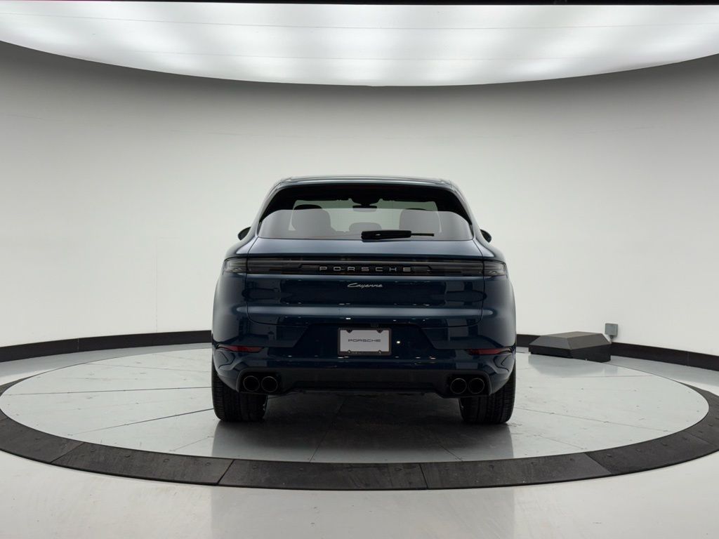 Thumbnail: 2025 Porsche Cayenne - 10