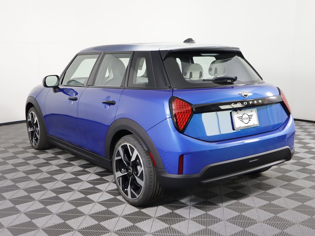 2025 MINI Cooper S 7