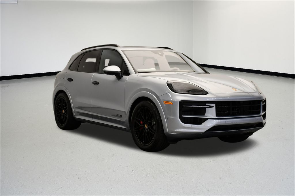 Thumbnail: 2026 Porsche Cayenne - 9