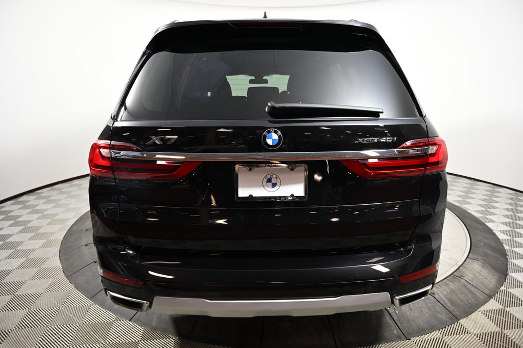 2022 BMW X7 xDrive40i 4