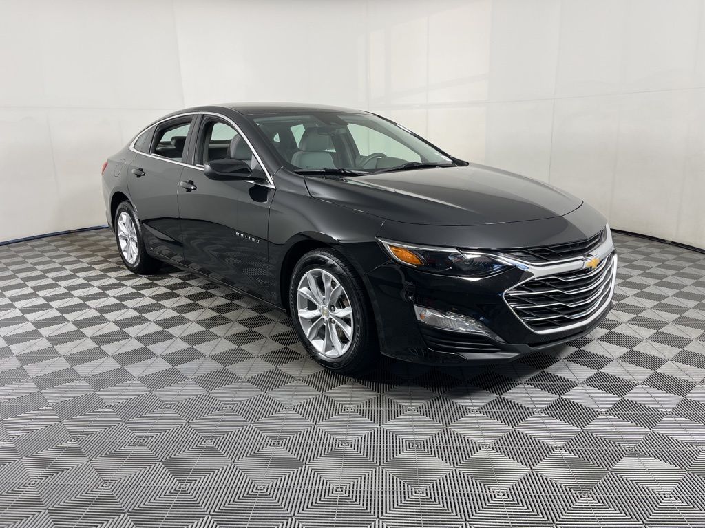 Thumbnail: 2025 Chevrolet Malibu - 15