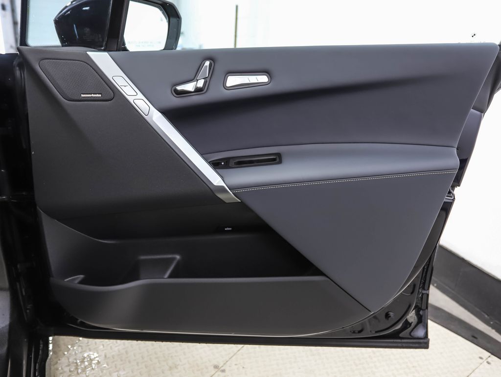 Thumbnail: 2026 BMW iX - 29