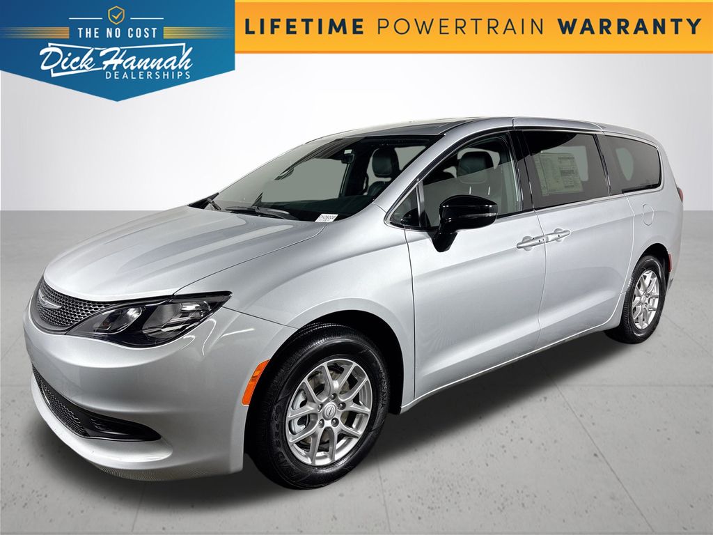 2026 Chrysler Voyager LX